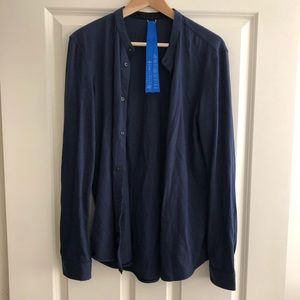 Kit and Ace men blue shirt small